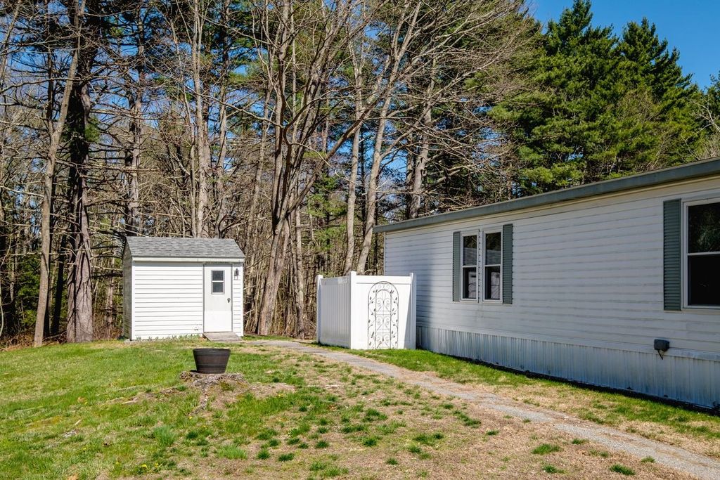 Photo of 53 Monadnock Drive, Rochester, NH 03867 (MLS # 5085957)