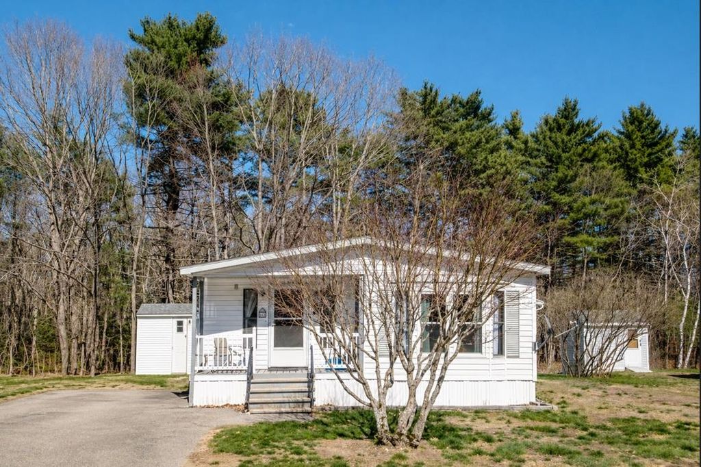 Photo of 53 Monadnock Drive, Rochester, NH 03867 (MLS # 5085957)