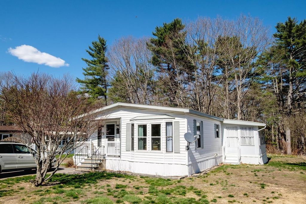 Photo of 53 Monadnock Drive, Rochester, NH 03867 (MLS # 5085957)