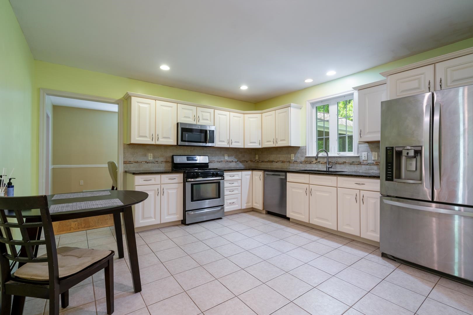 35 Fox Hollow Drive