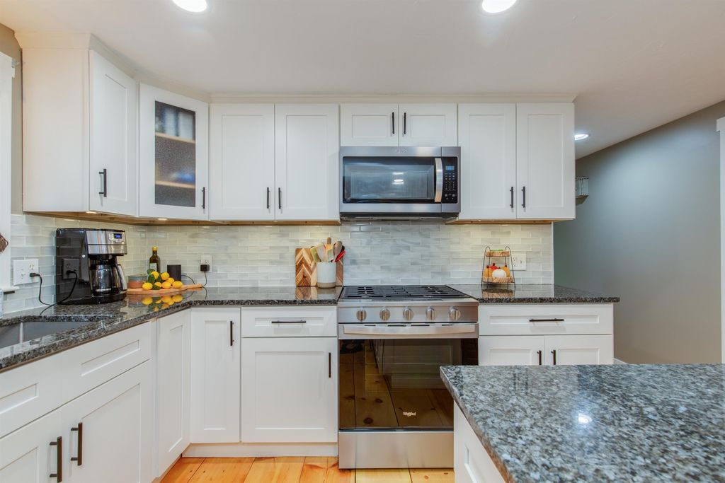 Photo of 656 Dolly Road, Hopkinton, NH 03229 (MLS # 5064639)