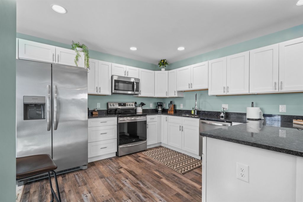 Photo of 8 Villa Brasi Lane, Boscawen, NH 03303 (MLS # 5077116)