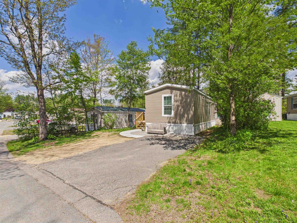 Photo of 21 Blue Jay Court, Keene, NH 03431 (MLS # 5089391)