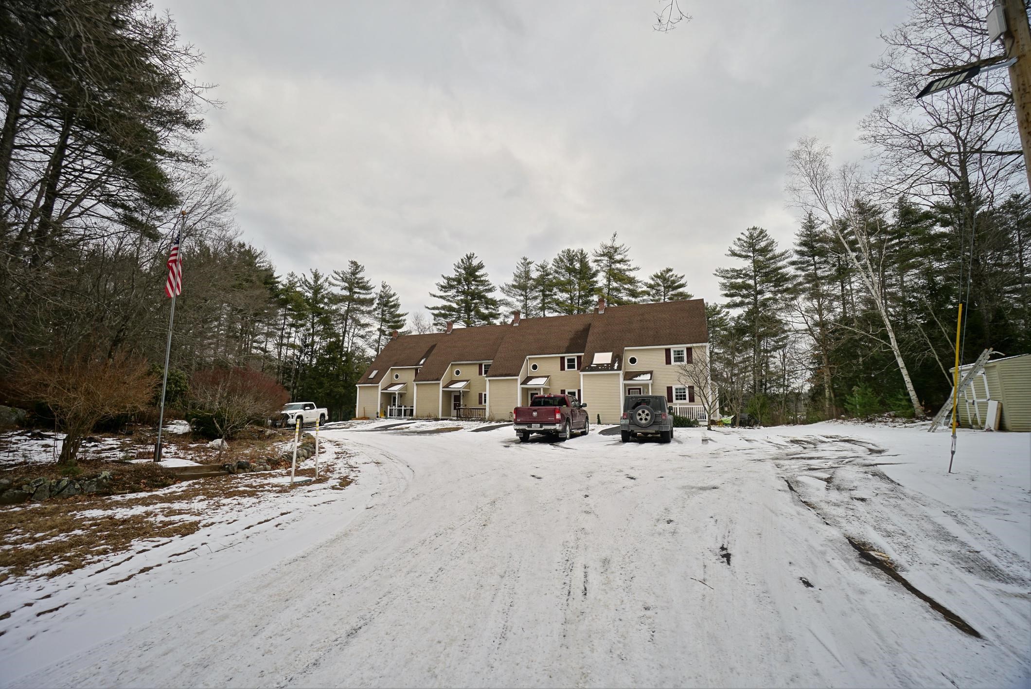Nottingham, New Hampshire 03290, United States, 3 Bedrooms Bedrooms, ,2 BathroomsBathrooms,Residential,Pending,18508