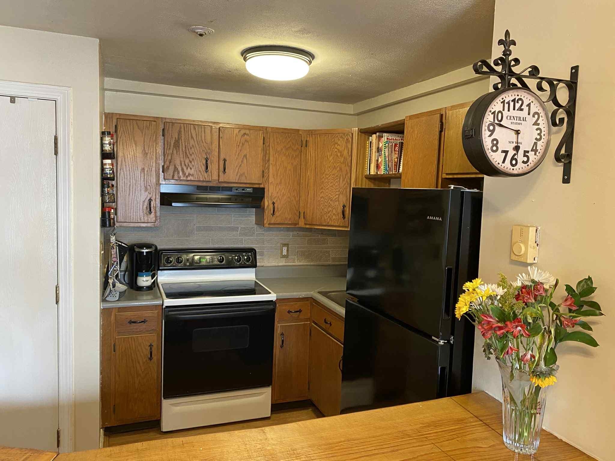 5 Swiftwater Drive 8