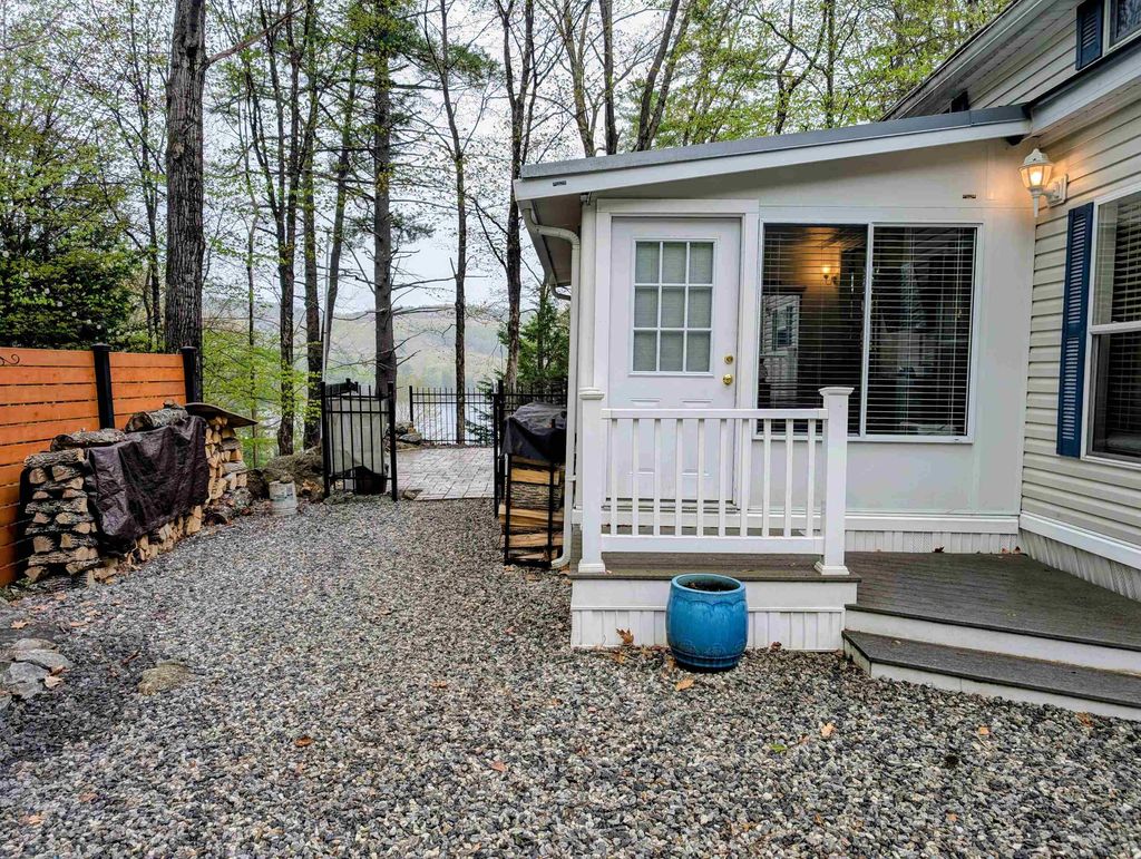 Photo of 8 Boulders Road #(aka Unit 66), Holderness, NH 03245 (MLS # 5088943)
