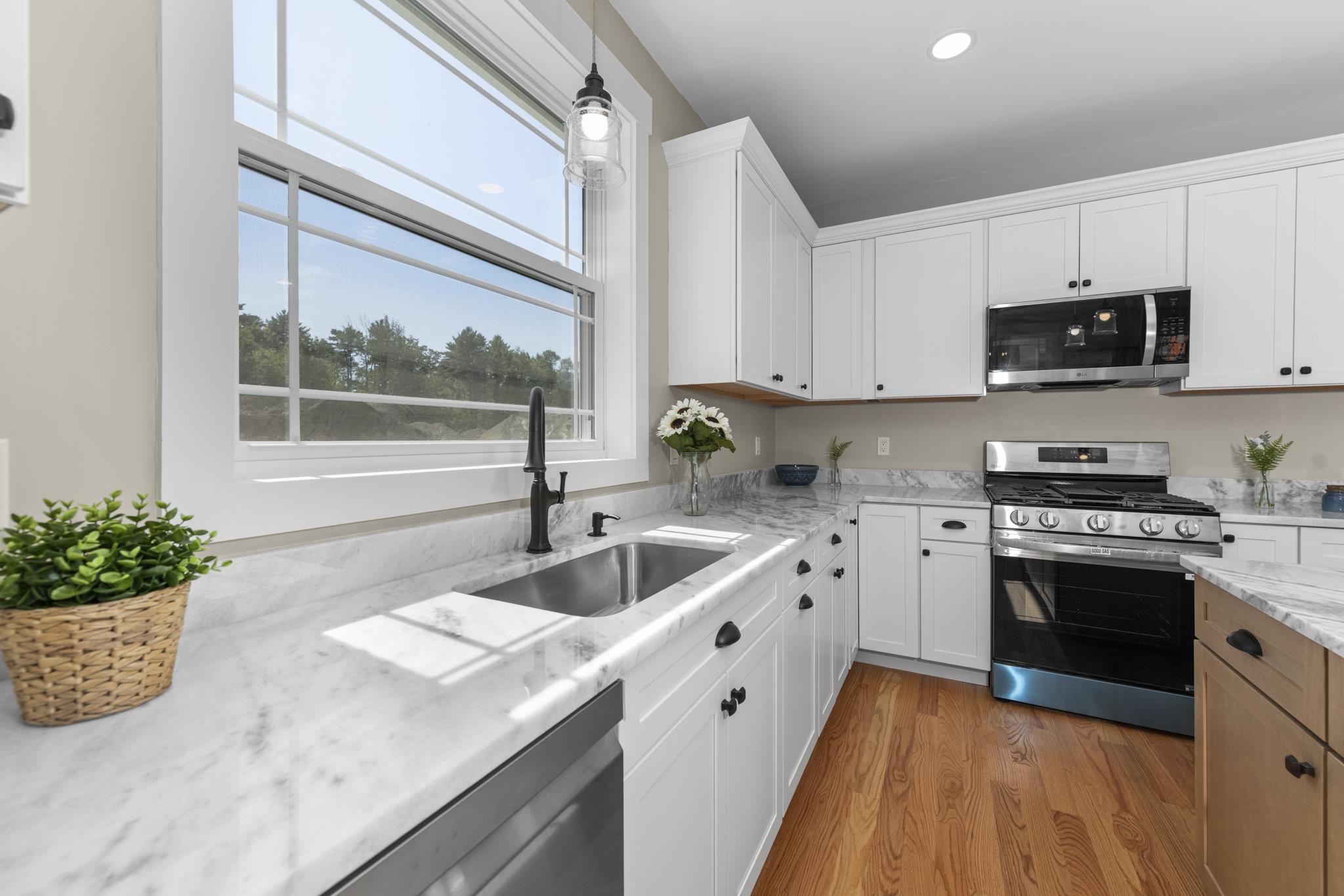 87 Lady Walsingham Way