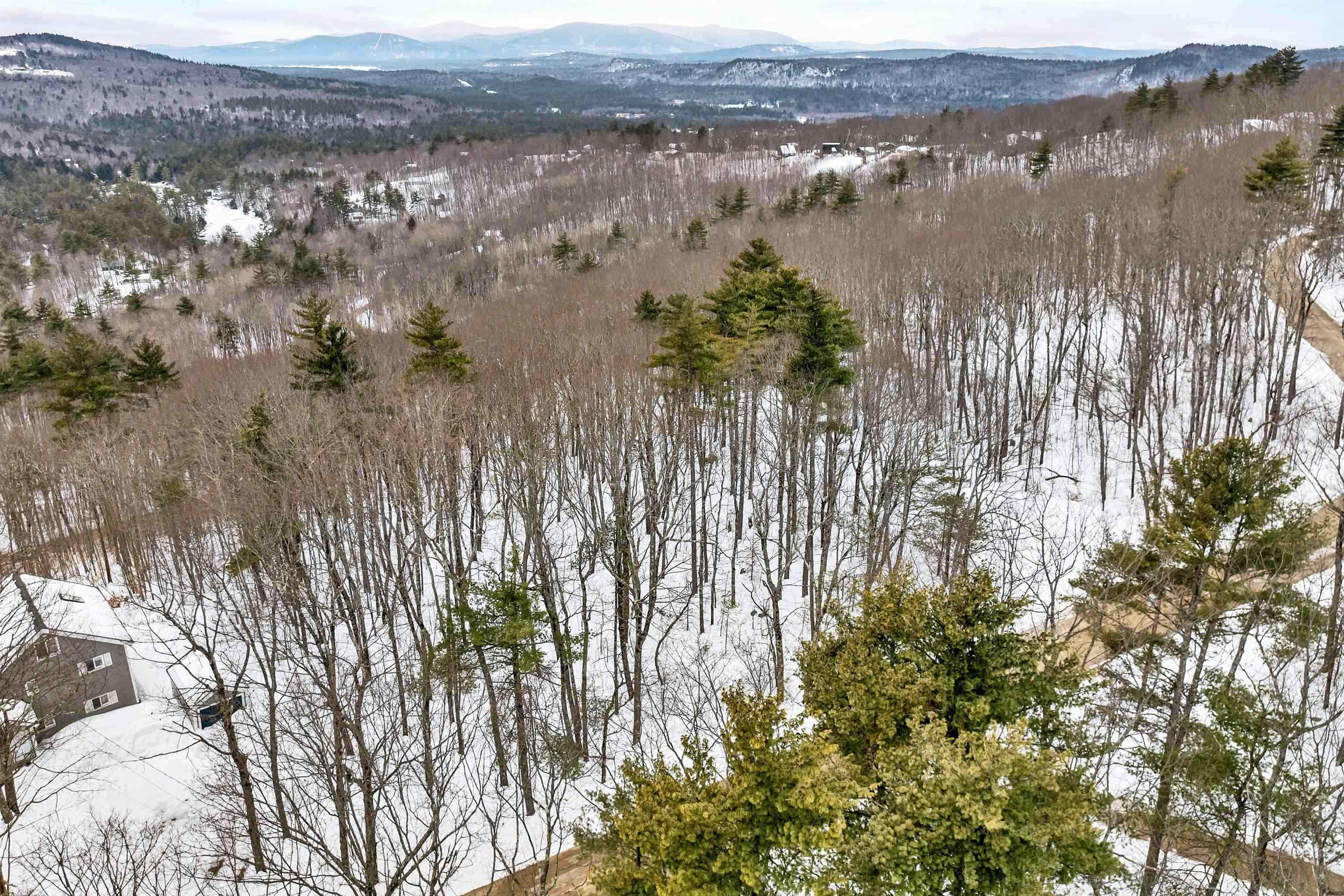 25 Upper Lakeview Drive