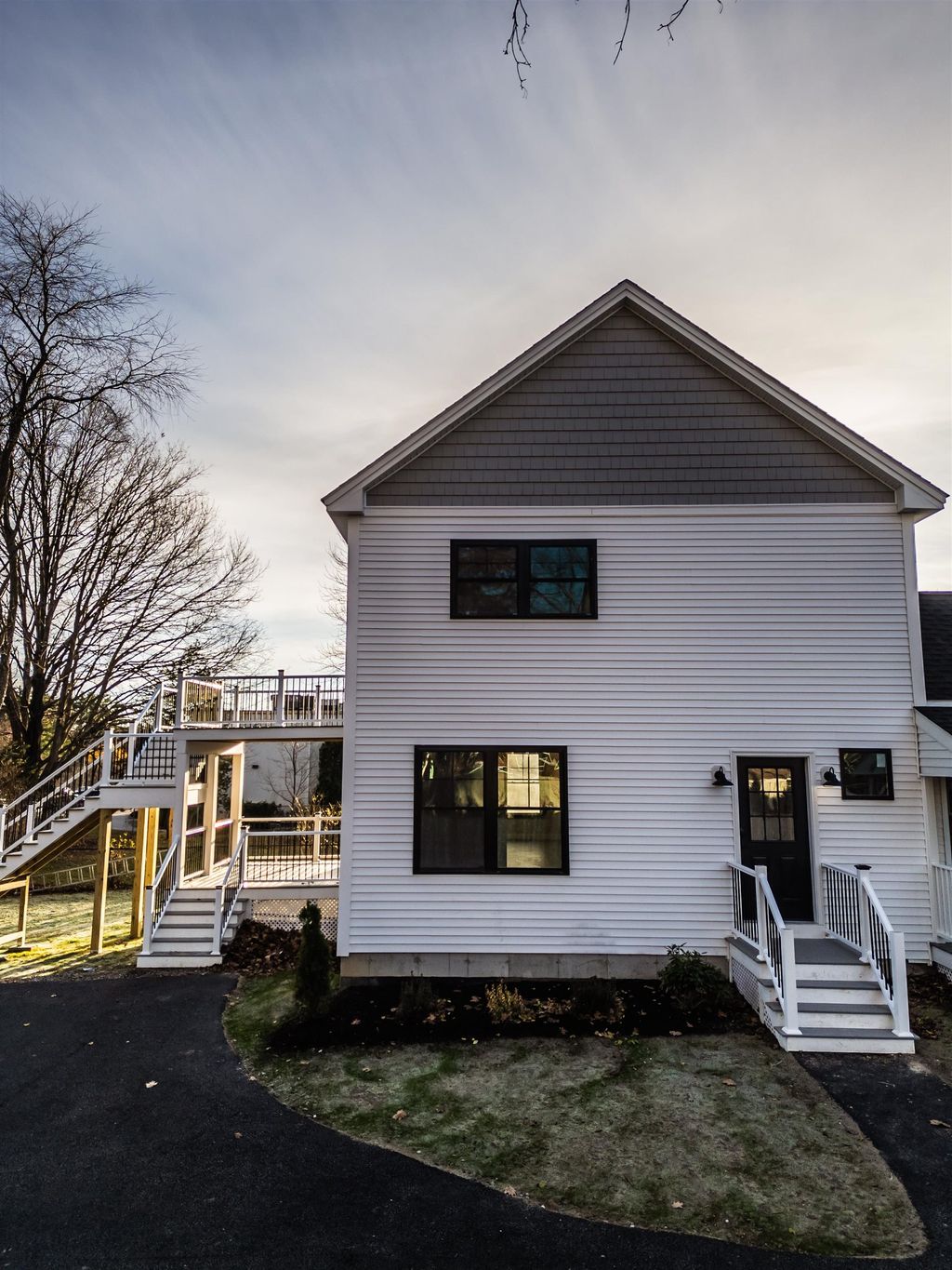 Photo of 50 Linden Street, Exeter, NH 03833 (MLS # 5069718)