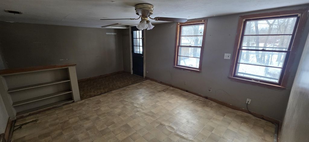 Photo of 99 Route 27, Raymond, NH 03077 (MLS # 5073489)