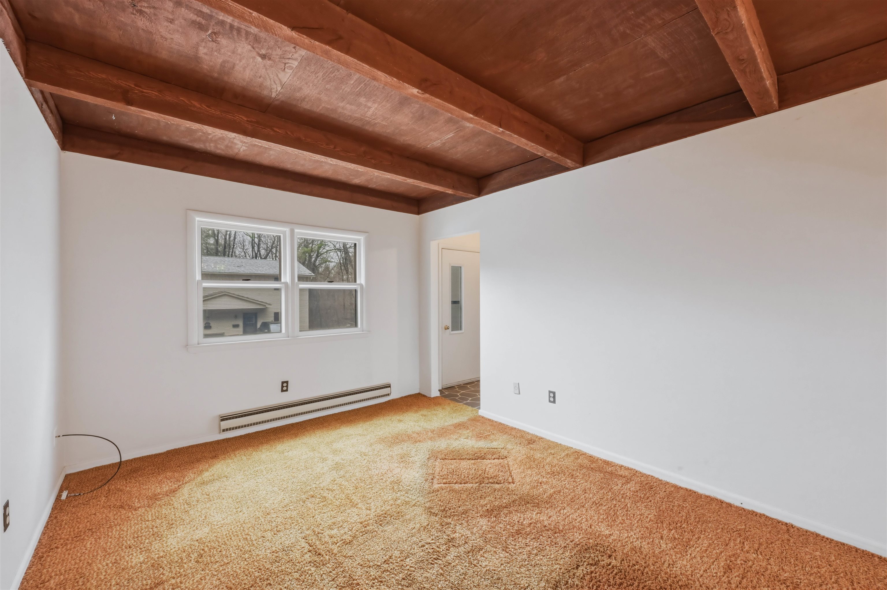 86 Pinecrest Drive 4E