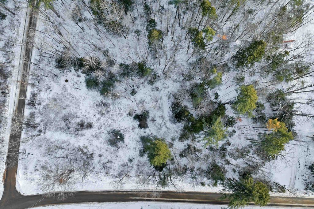 Photo of 61 Freeman Hall Road, Nottingham, NH 03290 (MLS # 5073206)