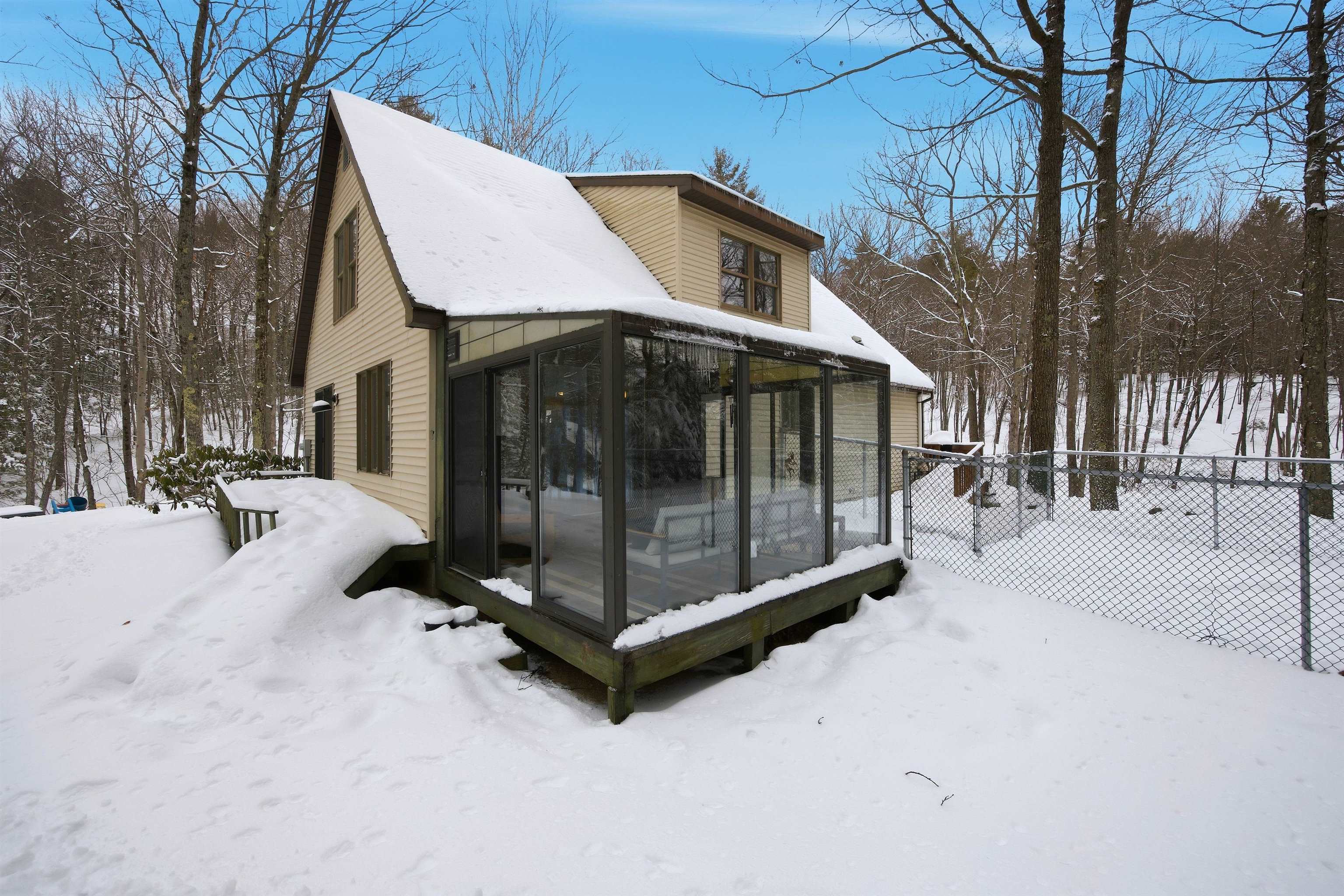 29 S Bow Dunbarton Road