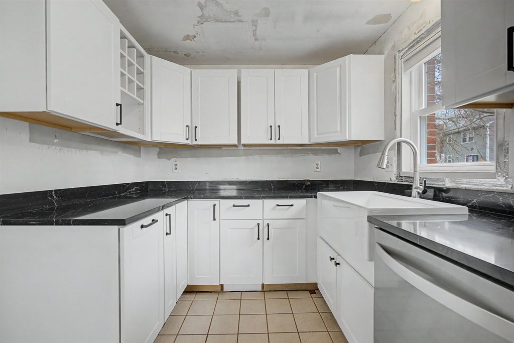 Photo of 19 Brian Avenue, Derry, NH 03038 (MLS # 5084109)