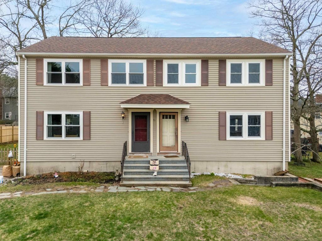 Photo of 19 Brian Avenue, Derry, NH 03038 (MLS # 5084109)