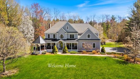 Photo of 170 Ridge Road, Hollis, NH 03049 (MLS # 5086843)