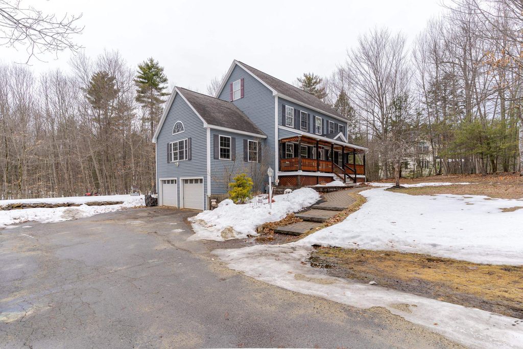 Photo of 94 Winkley Farm Lane, Rochester, NH 03867 (MLS # 5079174)