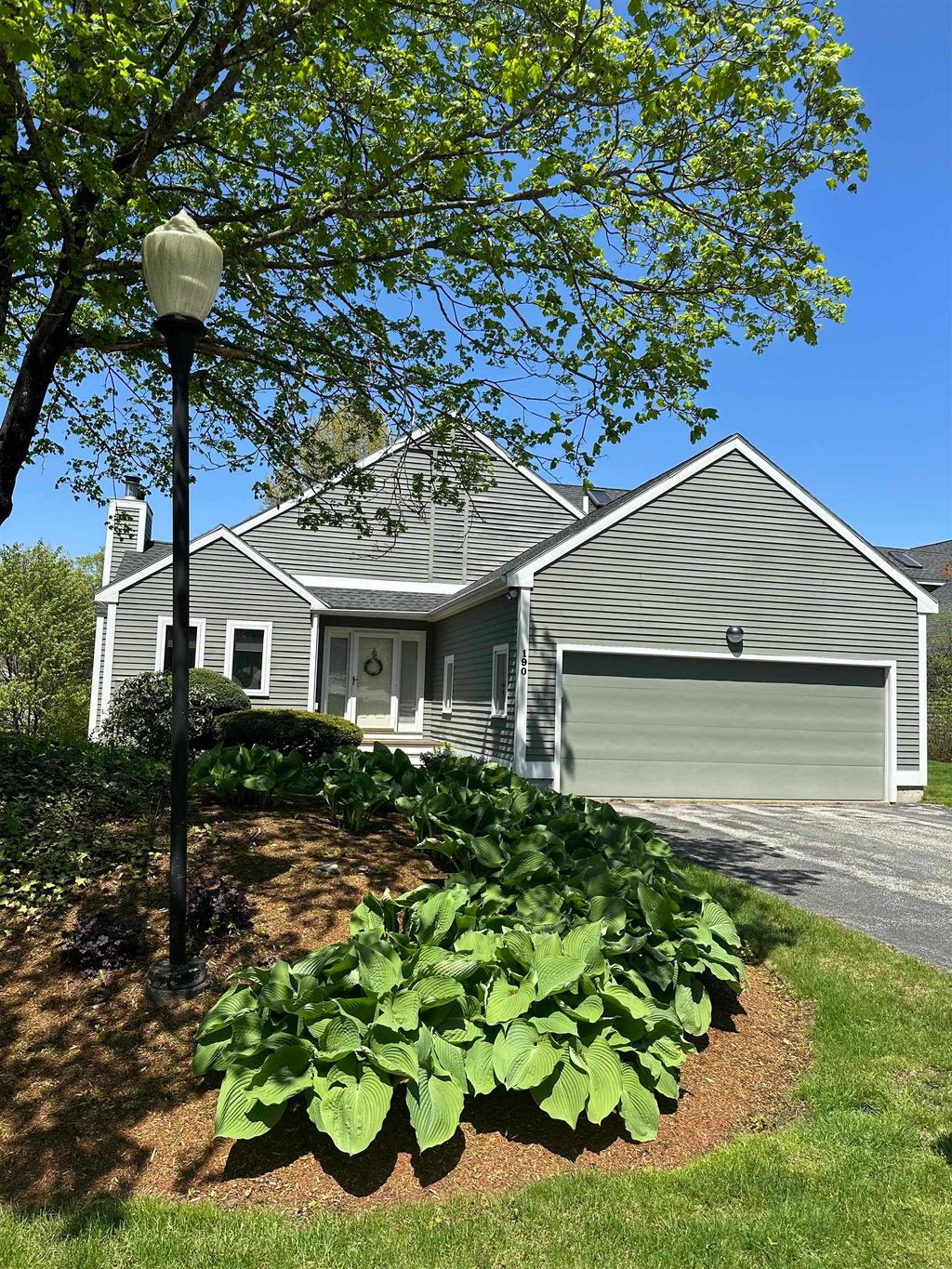 Photo of 190 Chase Way, Manchester, NH 03104 (MLS # 5041064)