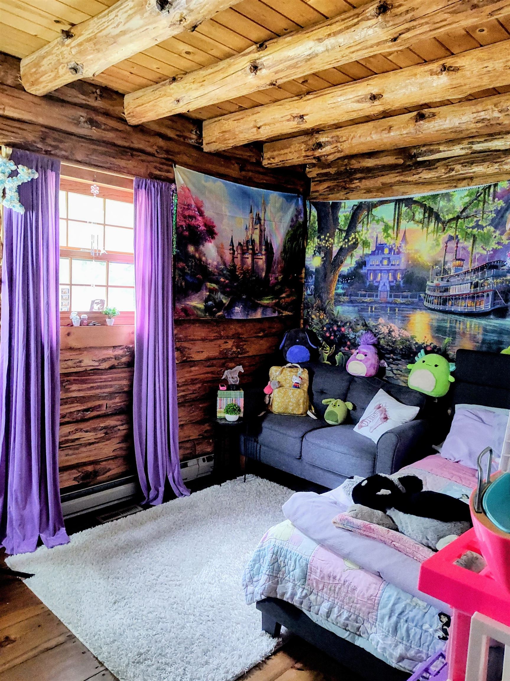 New Ipswich, New Hampshire 03071, United States, 4 Bedrooms Bedrooms, ,3 BathroomsBathrooms,Residential,Active,205734