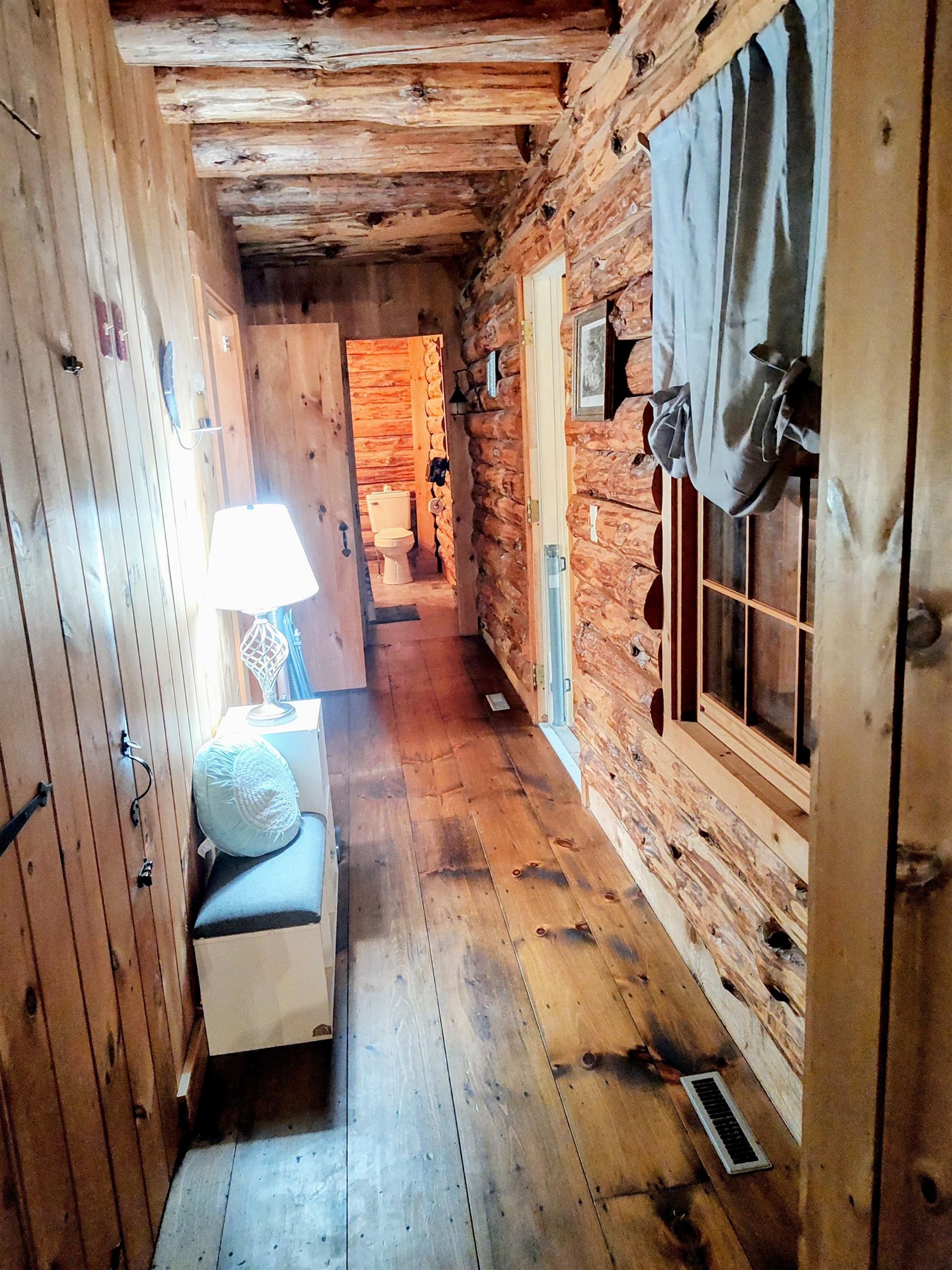 New Ipswich, New Hampshire 03071, United States, 4 Bedrooms Bedrooms, ,3 BathroomsBathrooms,Residential,Active,205734