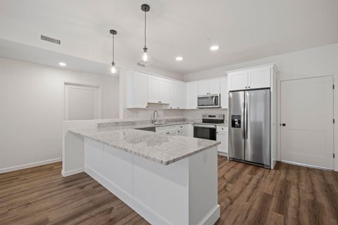 Photo of 16 Twin Tip Terrace #2, Lincoln, NH 03251 (MLS # 5076027)