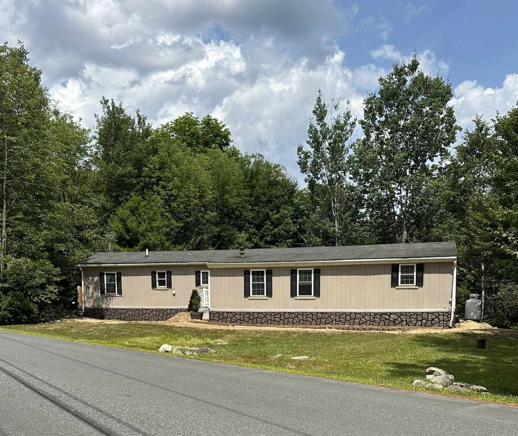 Photo of 208 Grafton Turnpike Road, Canaan, NH 03741 (MLS # 5071335)