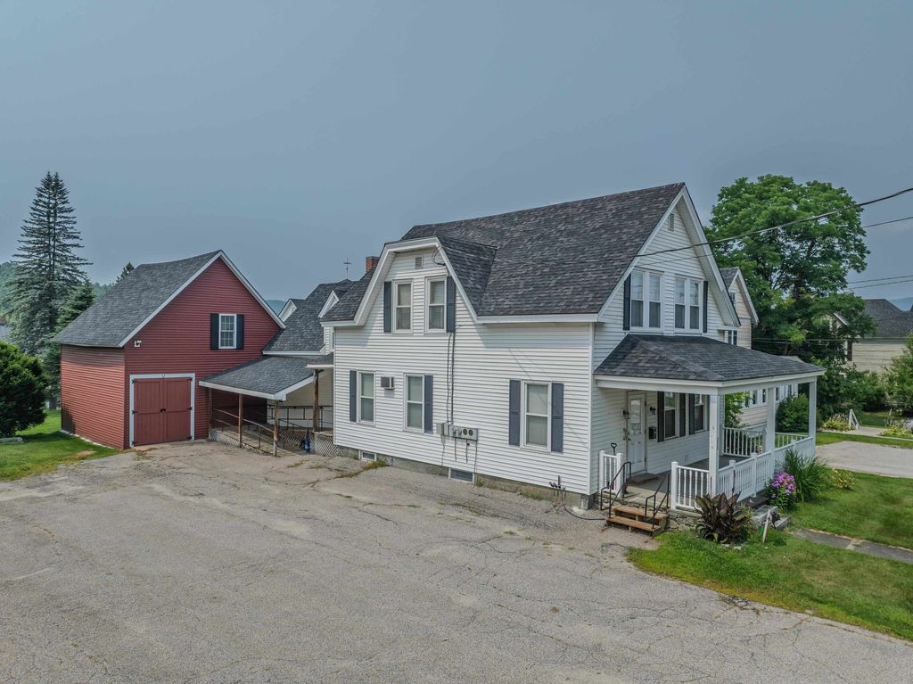 Photo of 134 Cottage Street, Littleton, NH 03561 (MLS # 5055007)