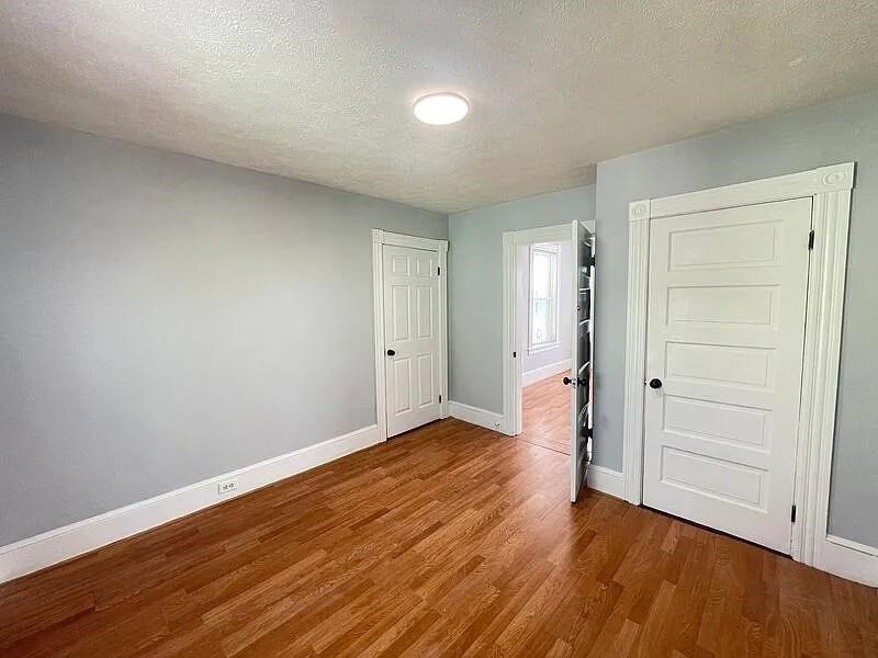 Manchester, New Hampshire 03103, United States, 3 Bedrooms Bedrooms, ,1 BathroomBathrooms,Residential,Active,256297