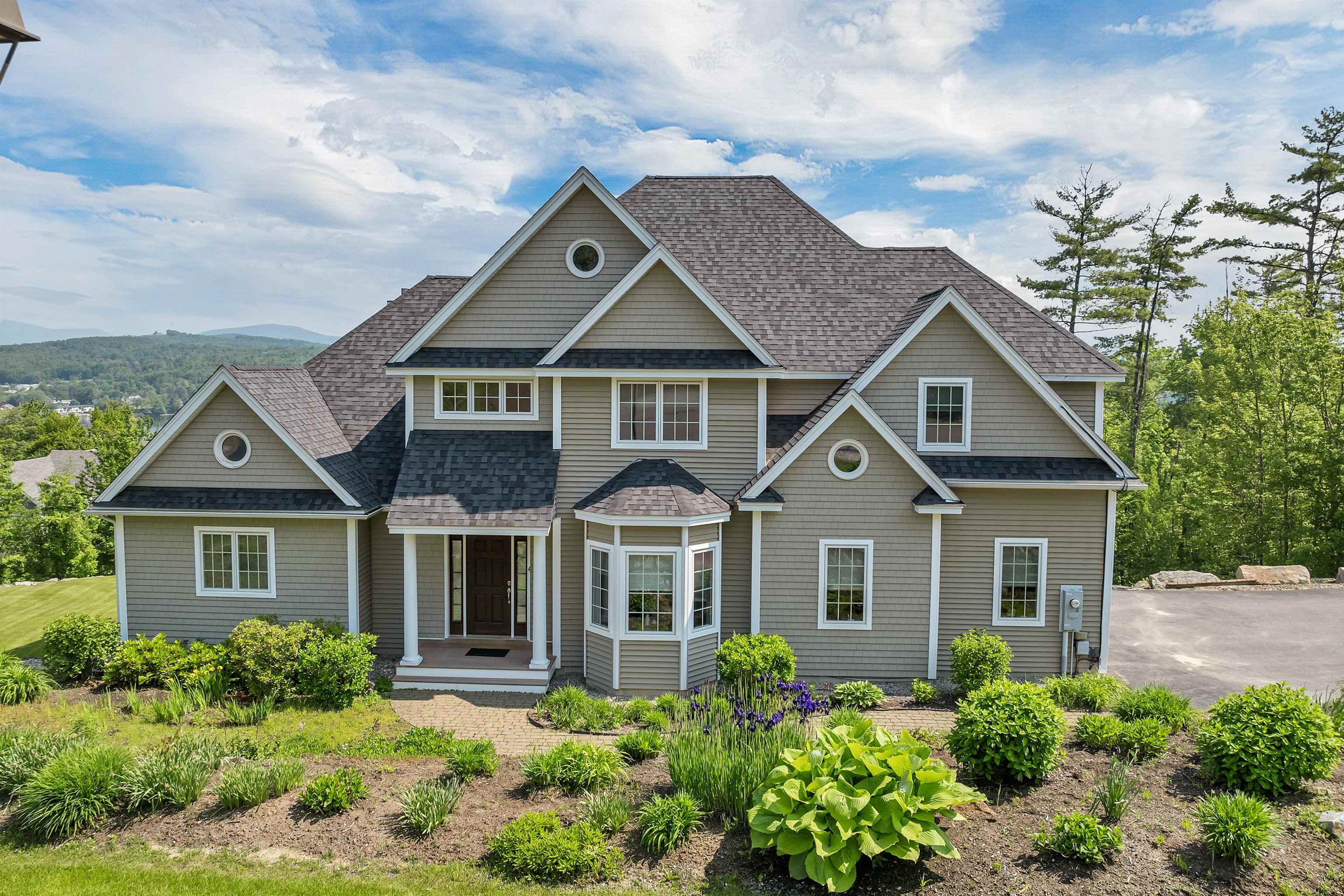4 Mountain Ridge Drive