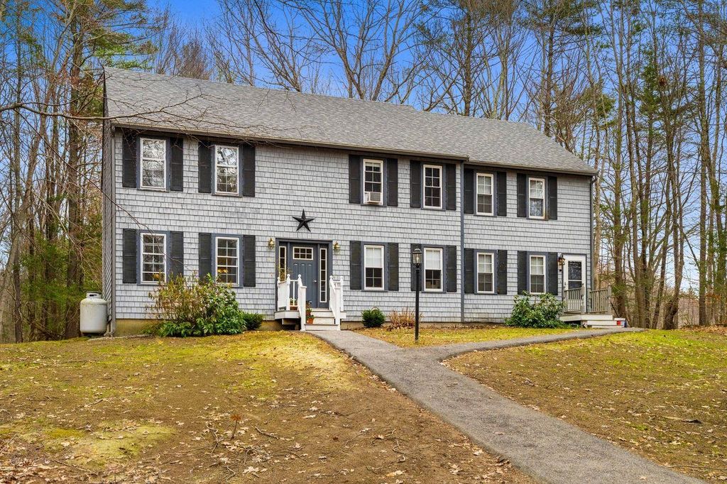 Photo of 99 Winnicutt Road #Unit 6, Stratham, NH 03885 (MLS # 5082458)
