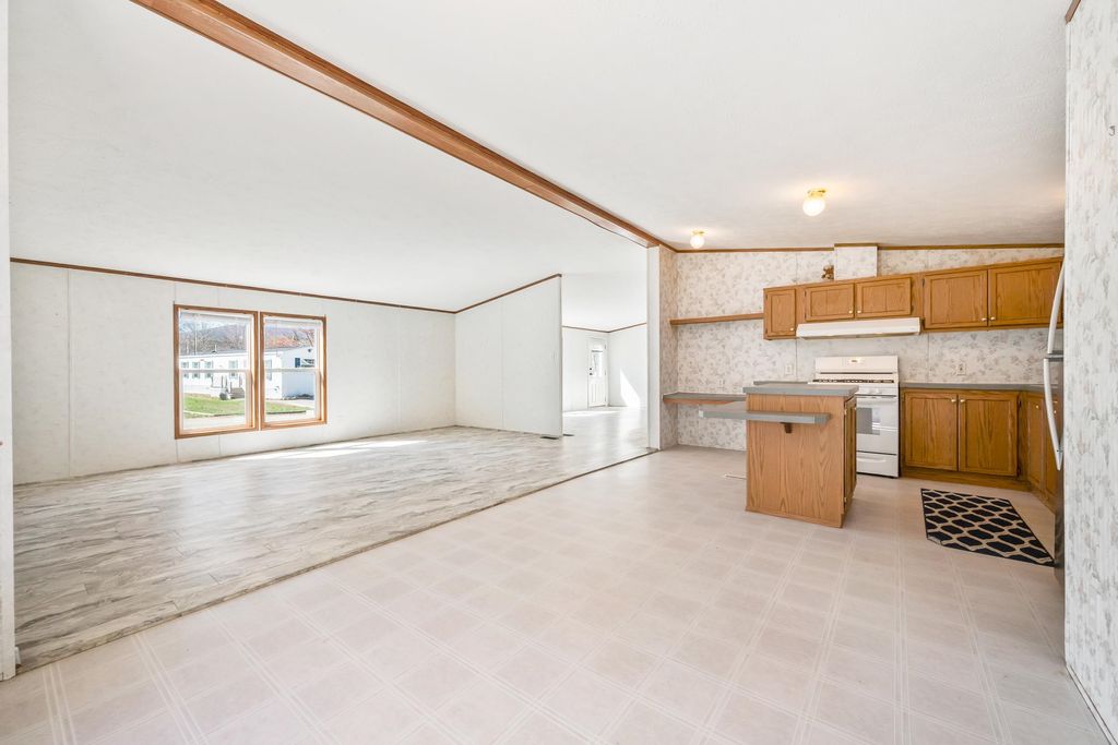 Photo of 26 Firelite Road, Conway, NH 03860 (MLS # 5085106)