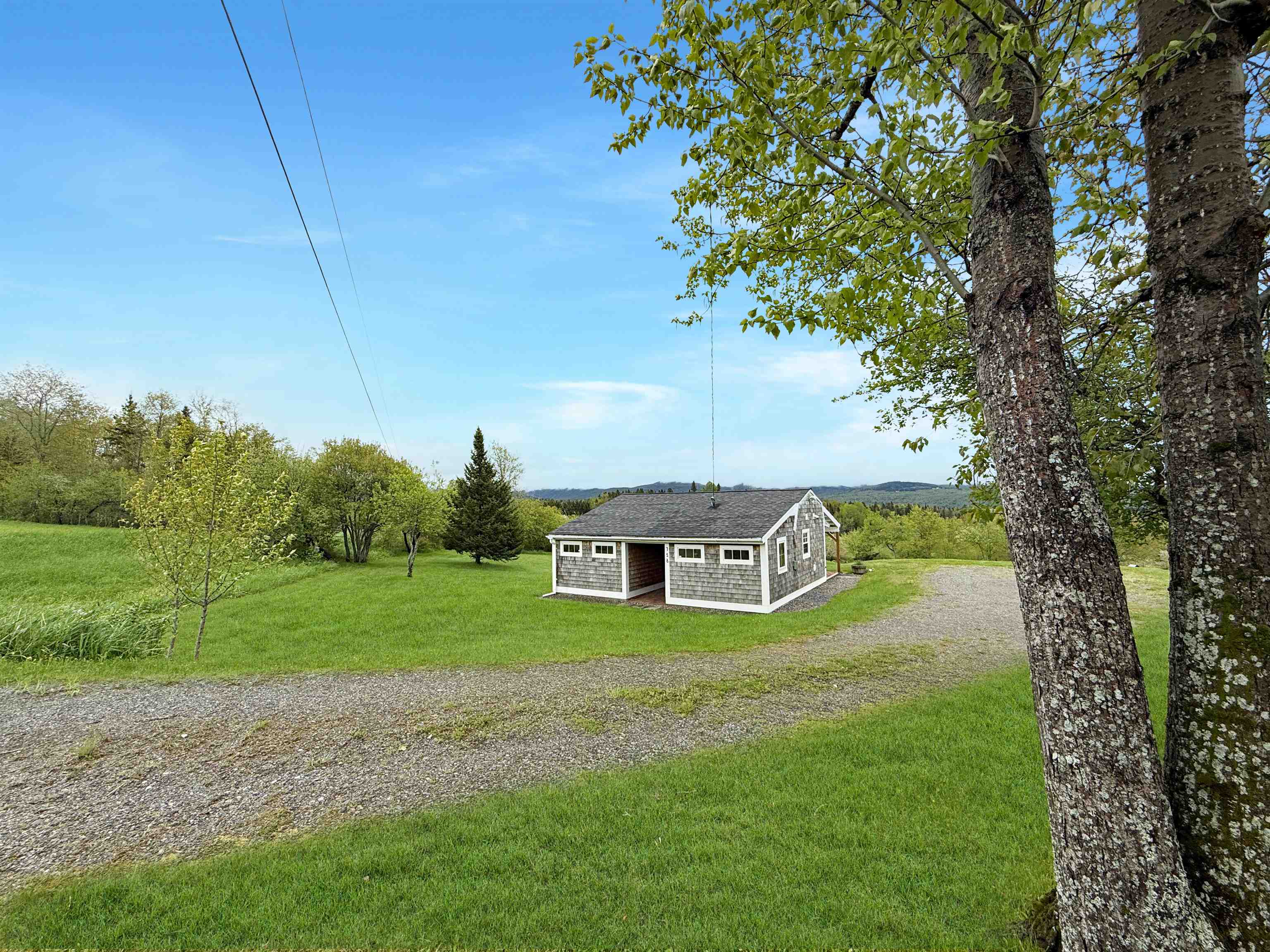 718 Reed Road