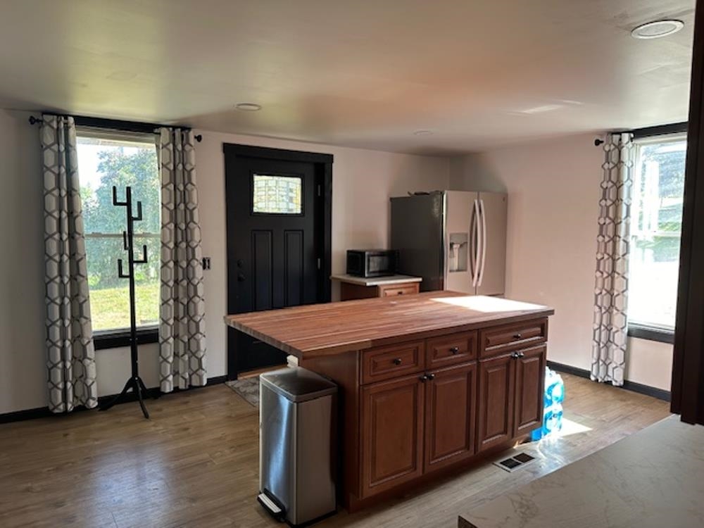 Irasburg, Vermont 05845, United States, 3 Bedrooms Bedrooms, ,2 BathroomsBathrooms,Residential,Active,39750