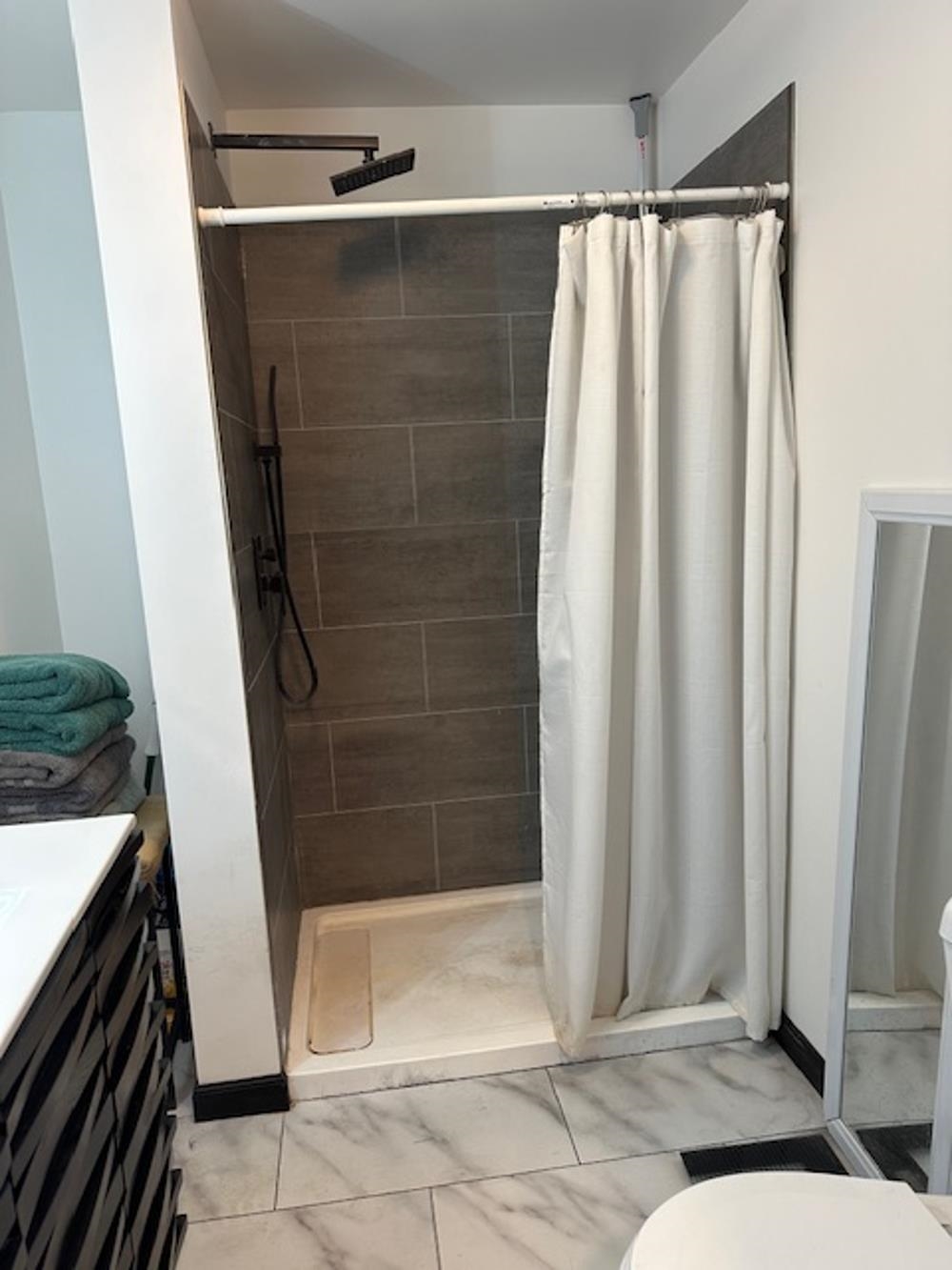 Irasburg, Vermont 05845, United States, 3 Bedrooms Bedrooms, ,2 BathroomsBathrooms,Residential,Active,39750