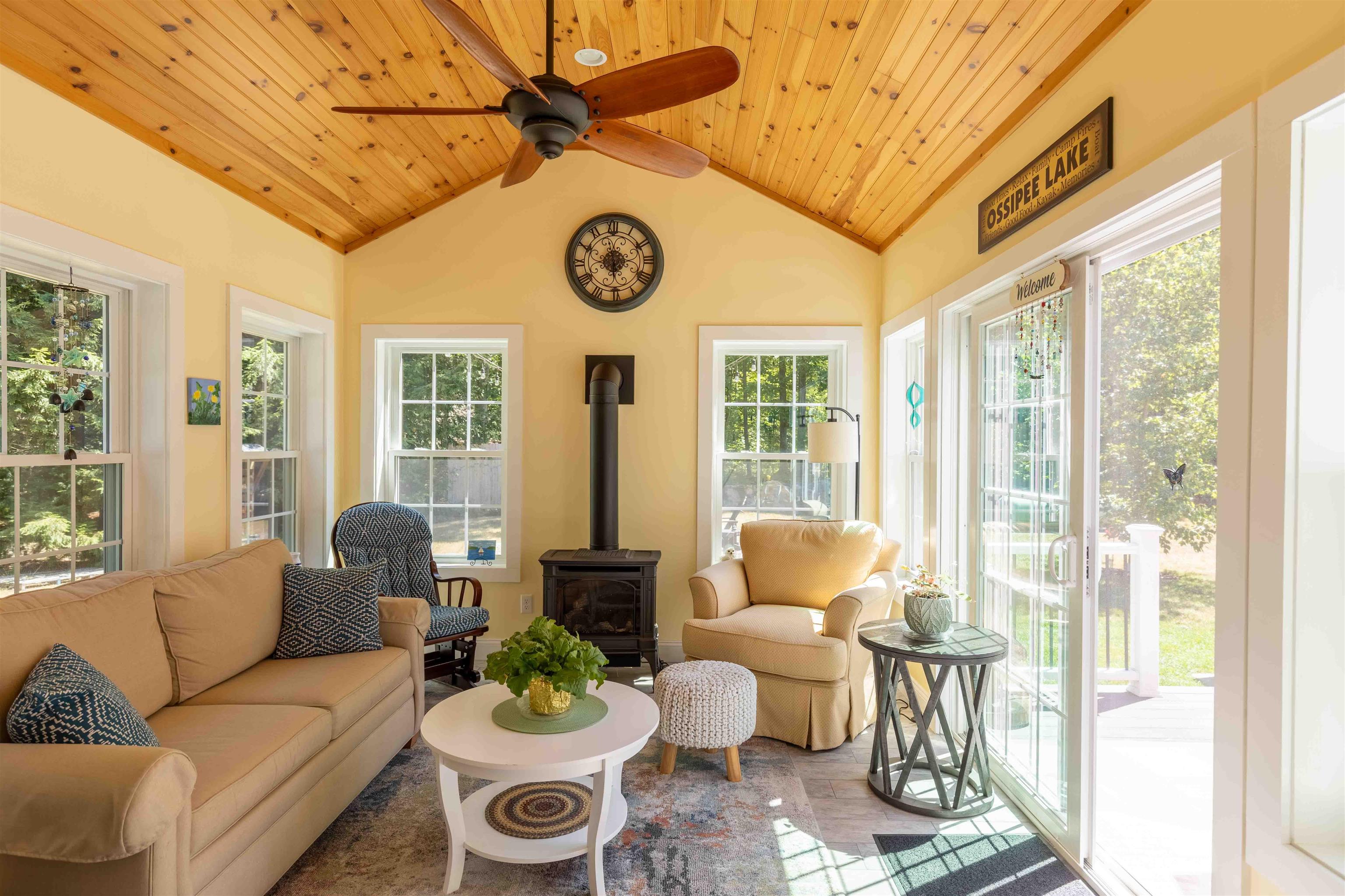29 Woodcrest Drive
