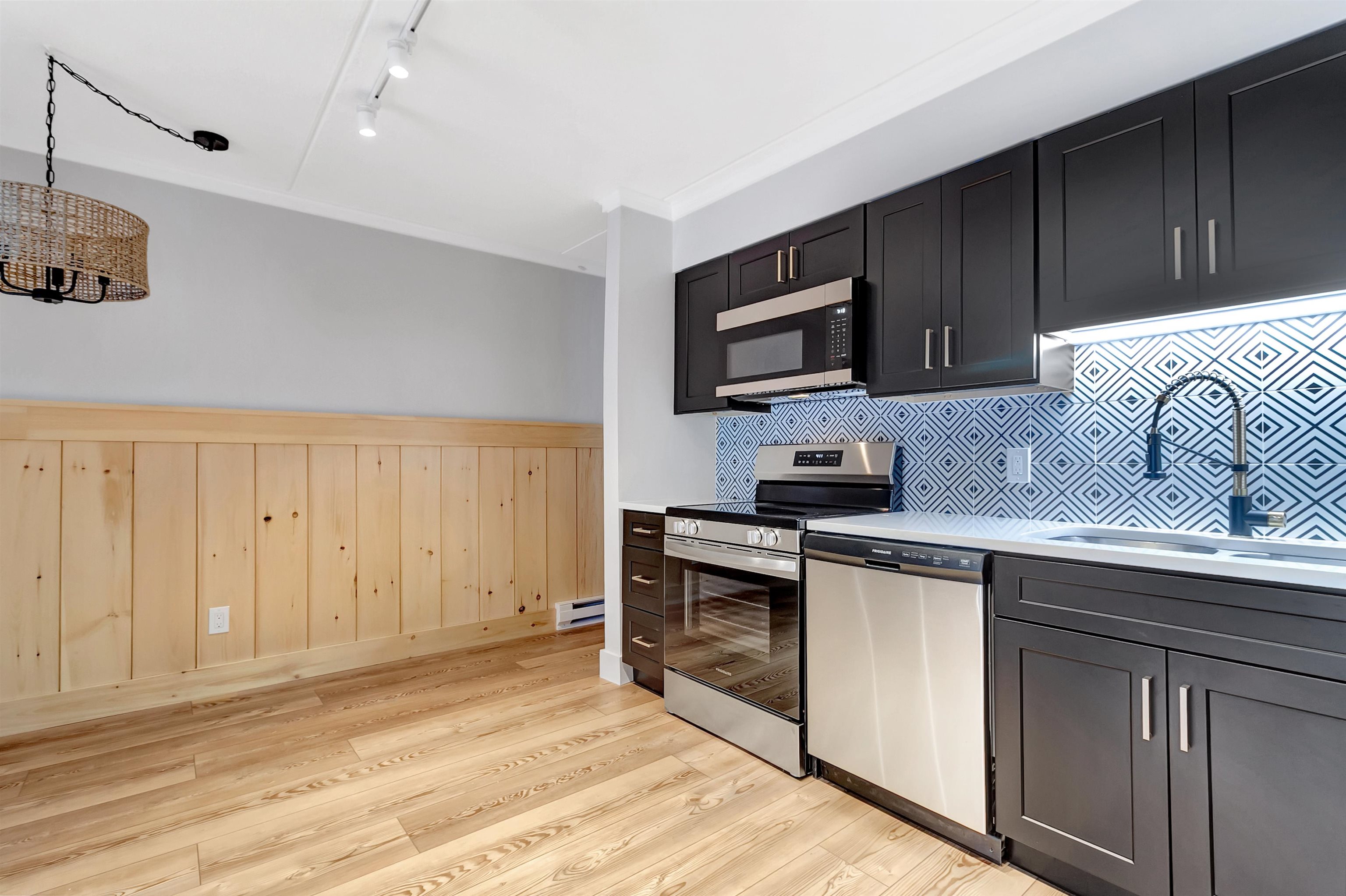 907 East Mountain Road G-3