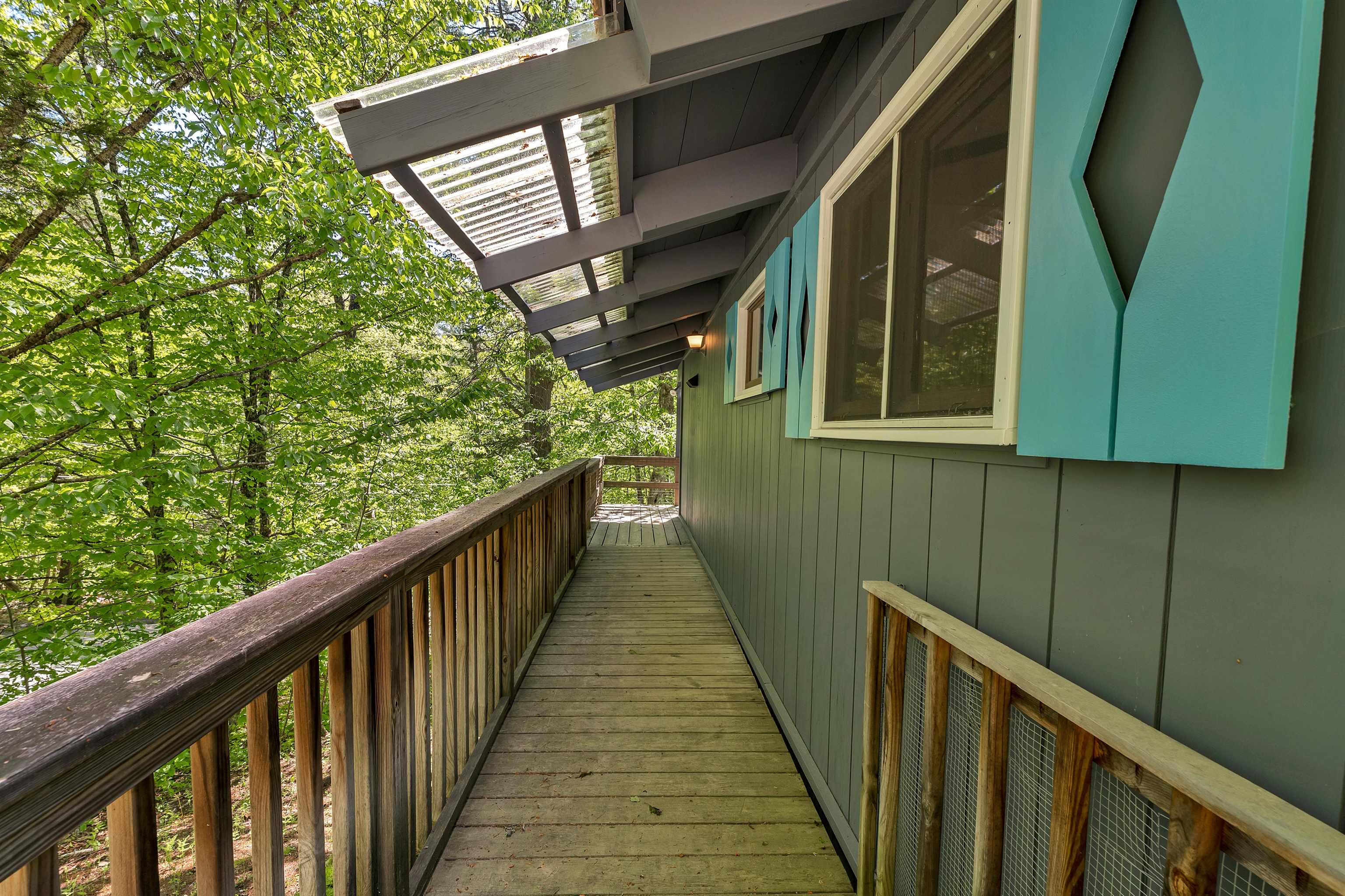 6 High Ridge Road