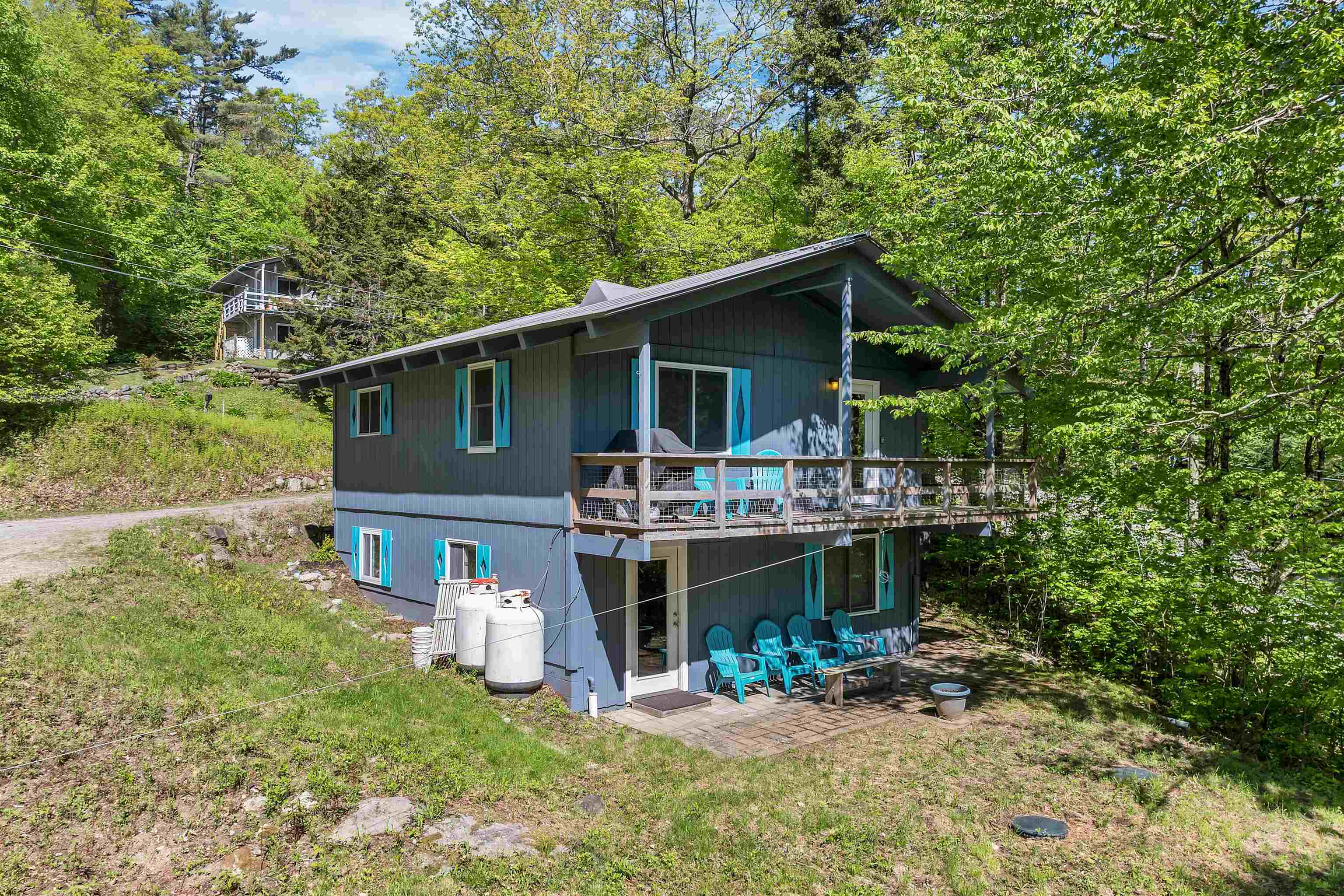 6 High Ridge Road