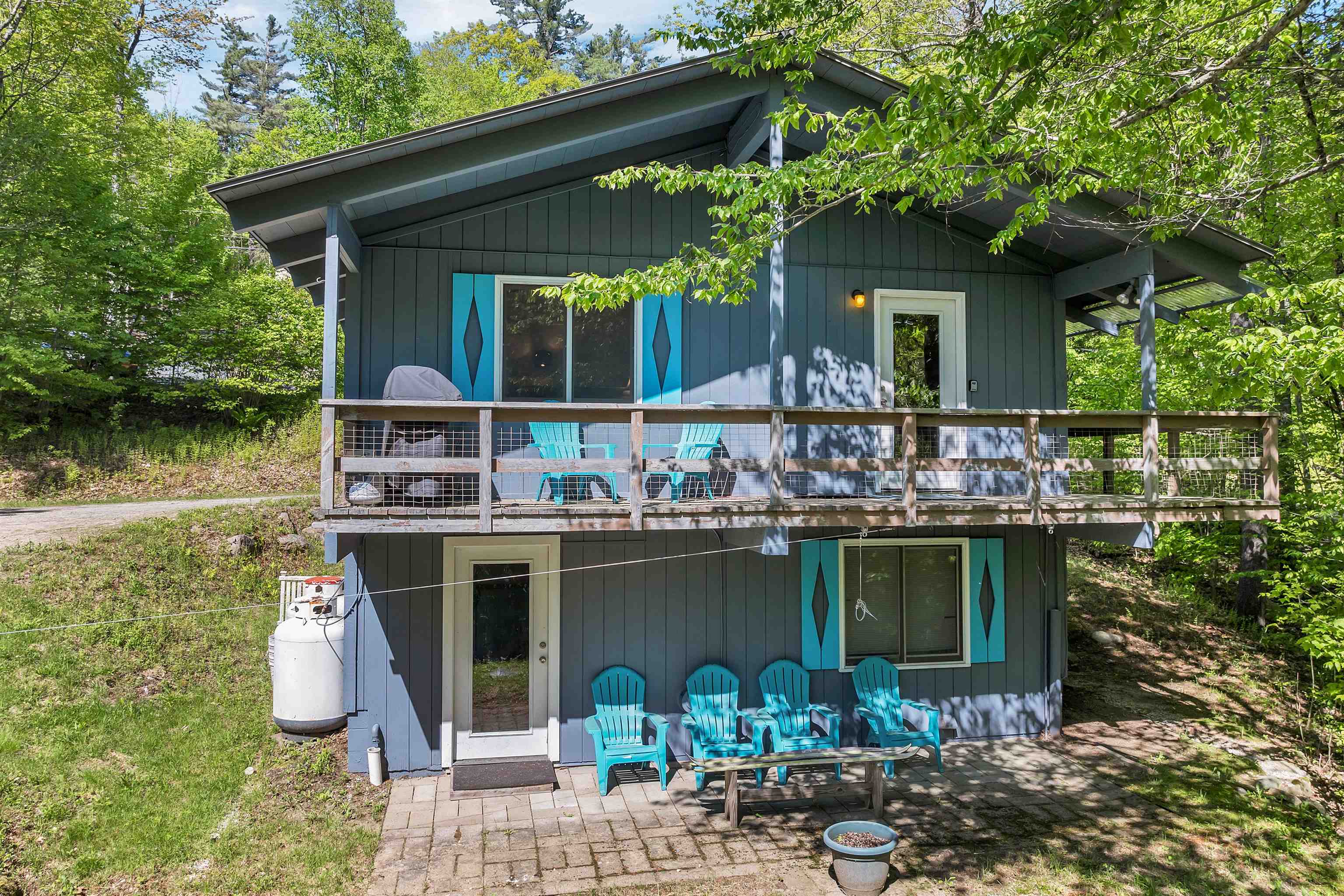 6 High Ridge Road