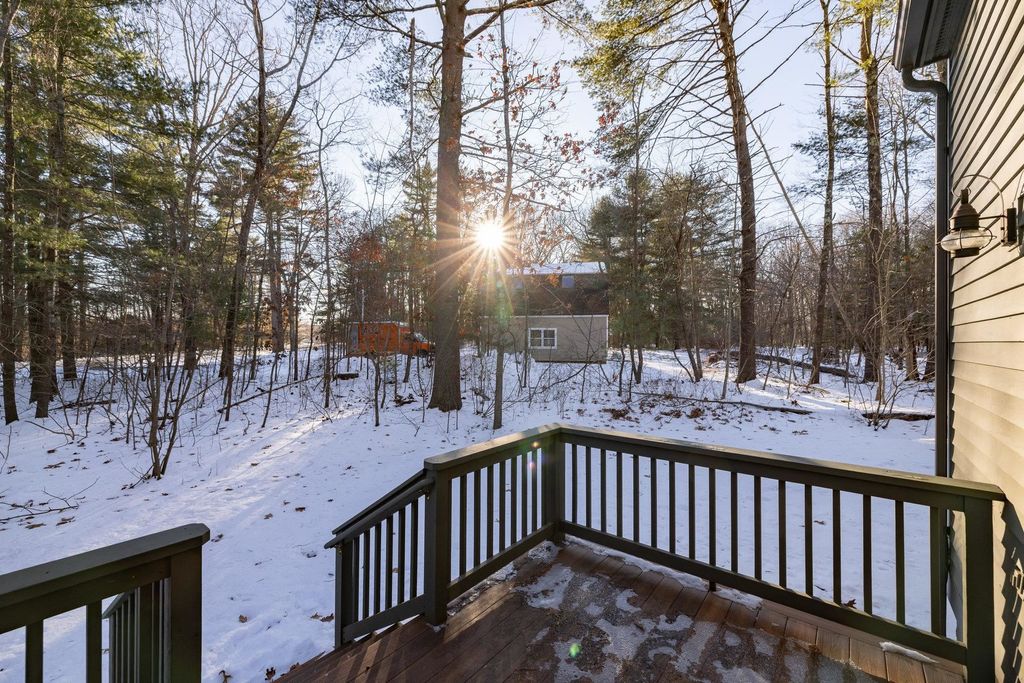 Photo of 3 Montrose Drive, Stratham, NH 03885 (MLS # 5072123)