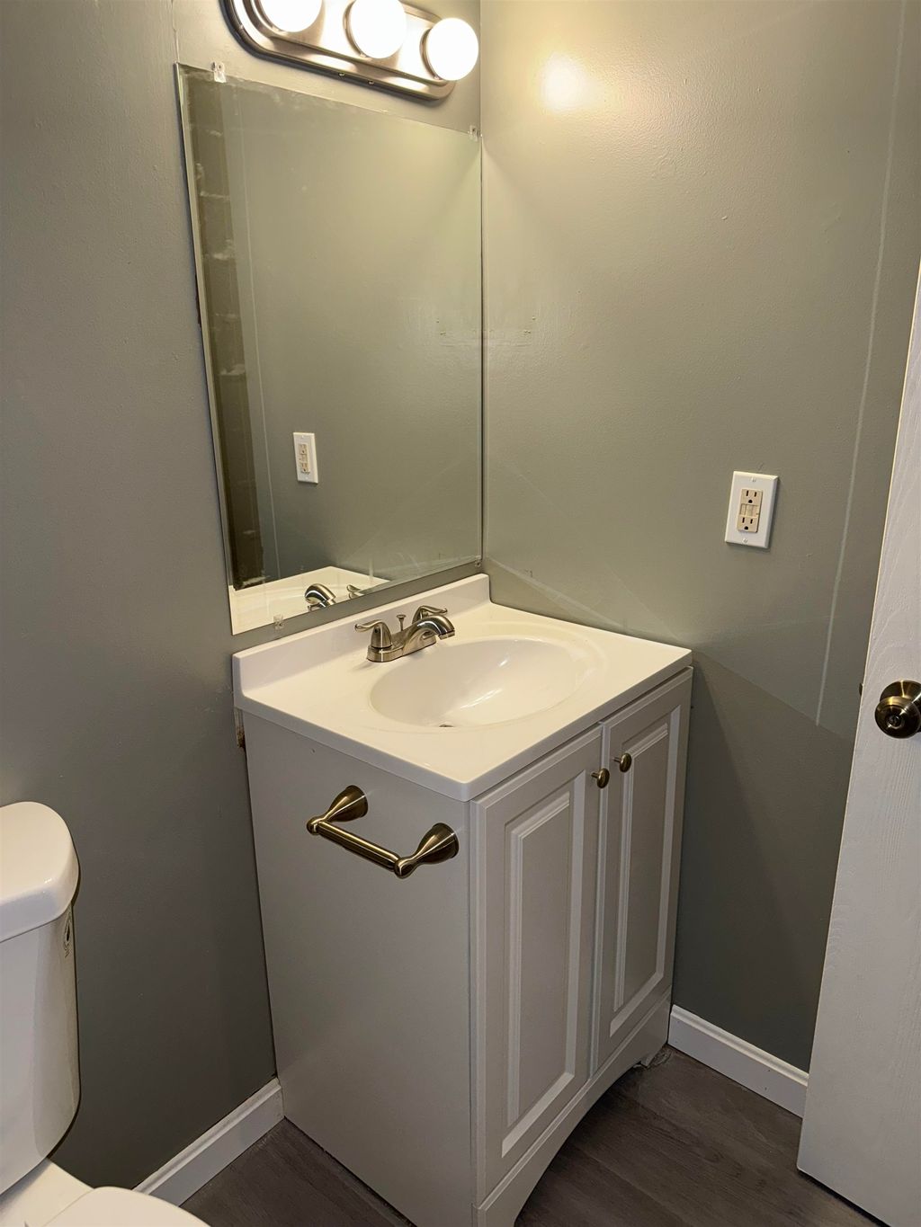 Photo of 12 East Side Drive #4-13, Concord, NH 03301 (MLS # 5063861)