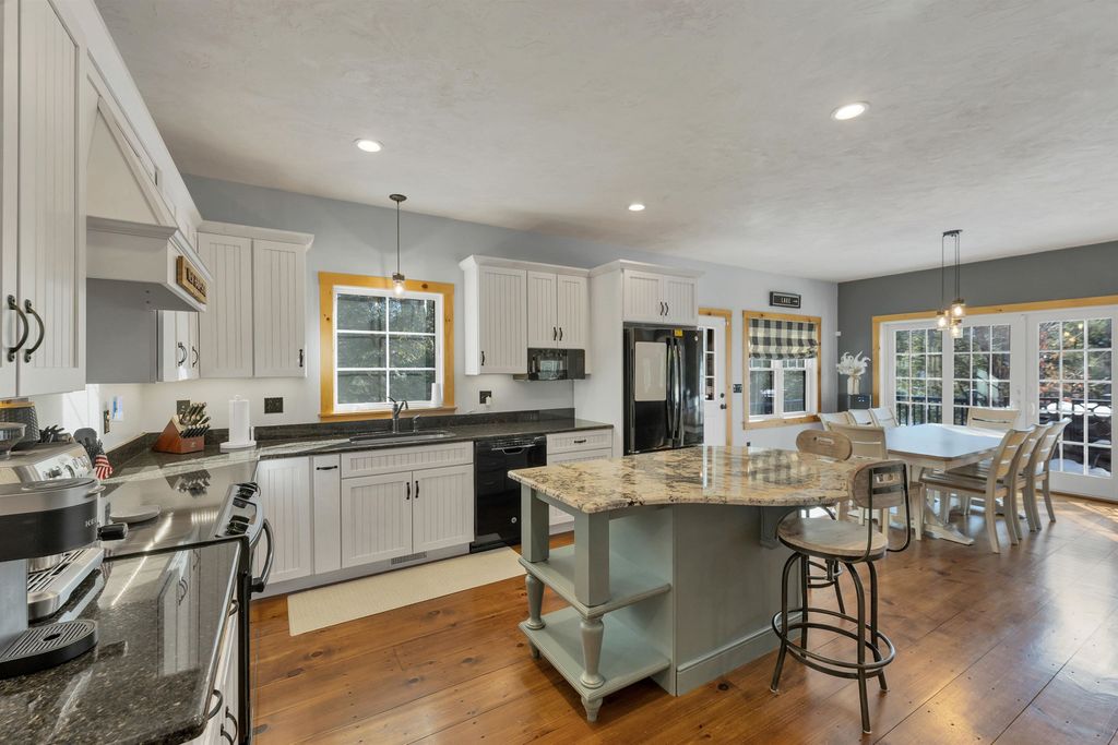 Photo of 71 Deer Run Drive, Freedom, NH 03836 (MLS # 5078110)