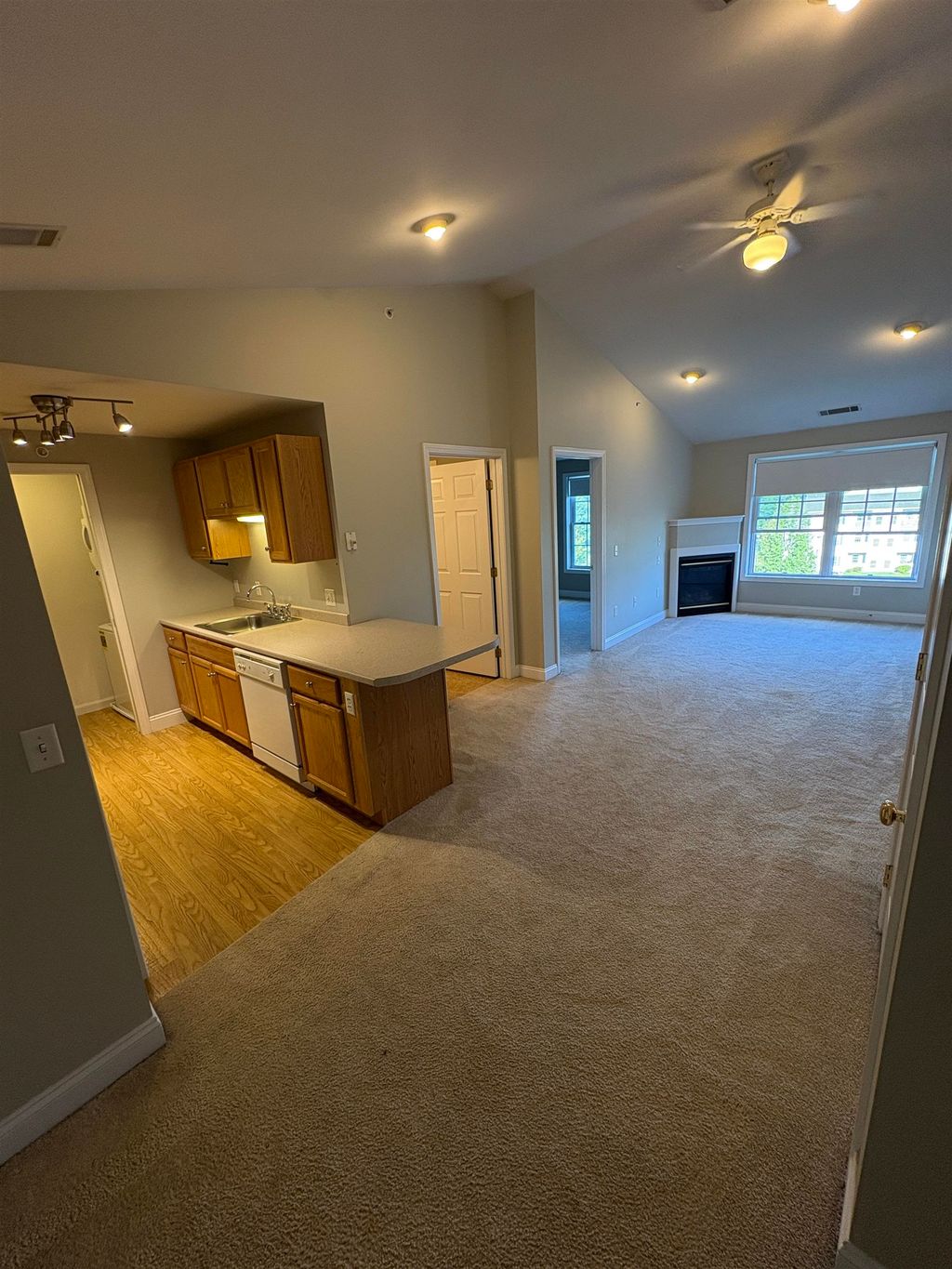 Photo of 2 Crestview Circle #96, Londonderry, NH 03053 (MLS # 5055679)