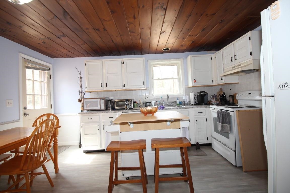 393 Osgood Road