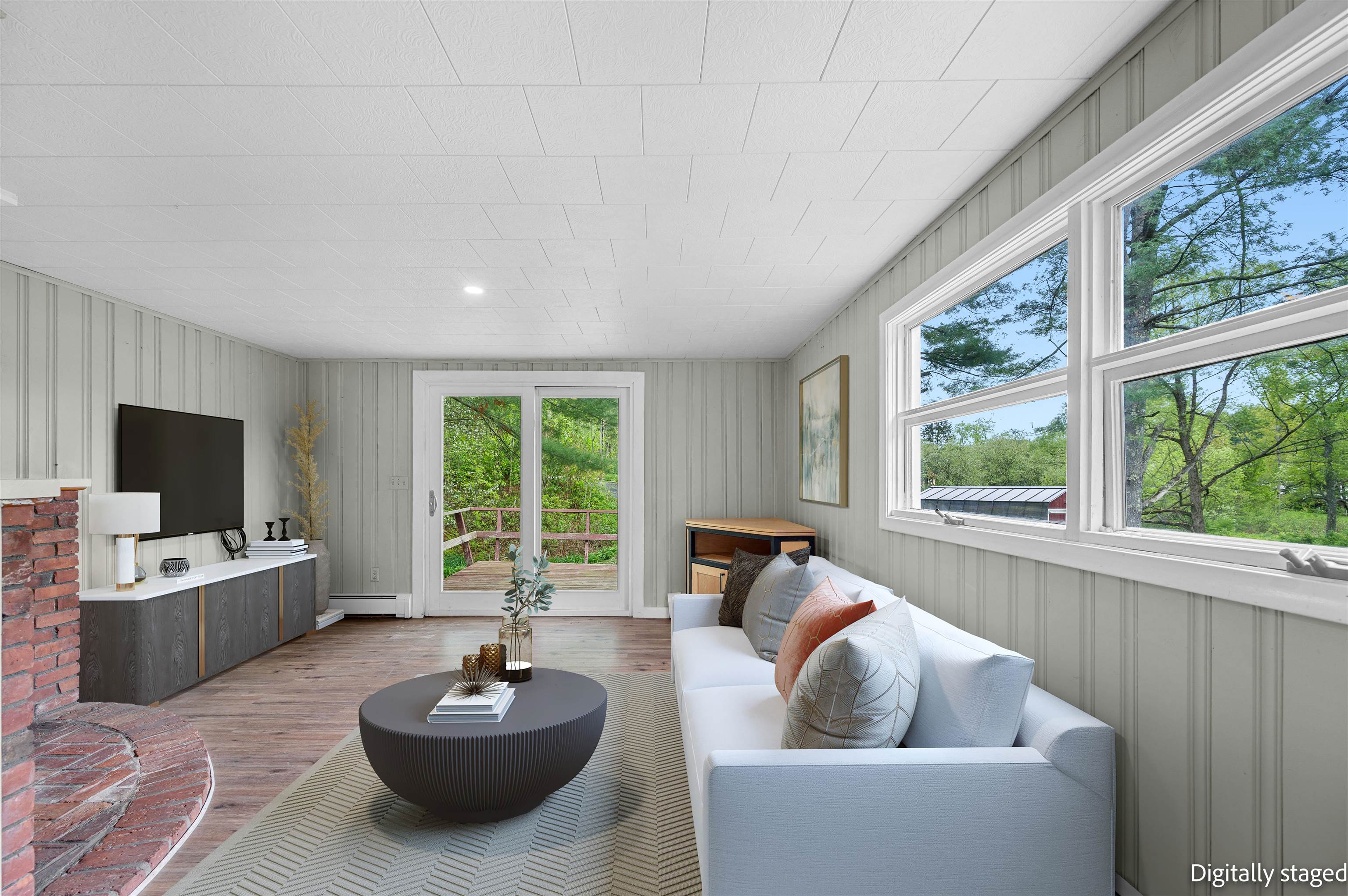 1572 Stowe Hollow Road