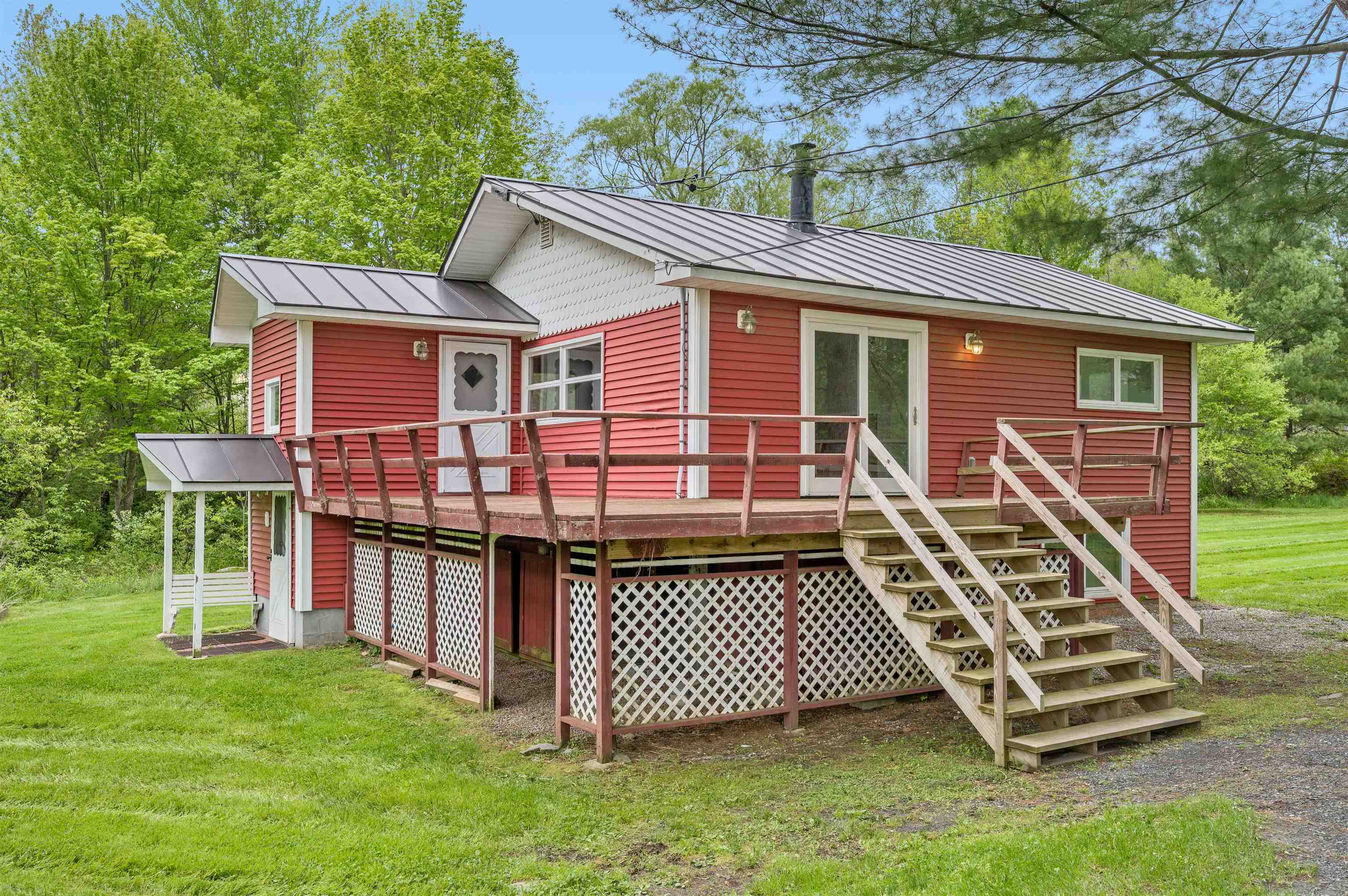 1572 Stowe Hollow Road