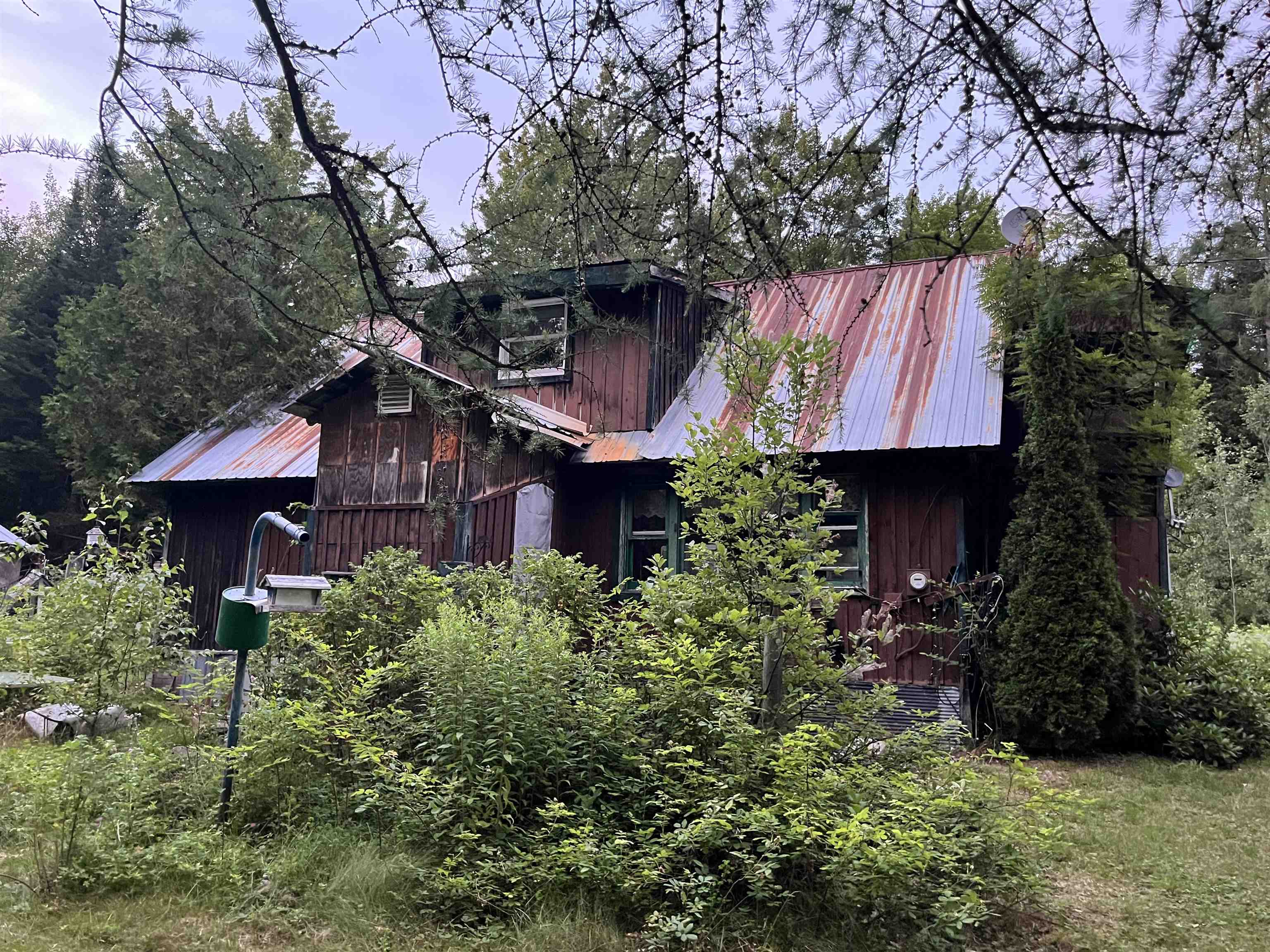 122 McConnerll Pond Road
