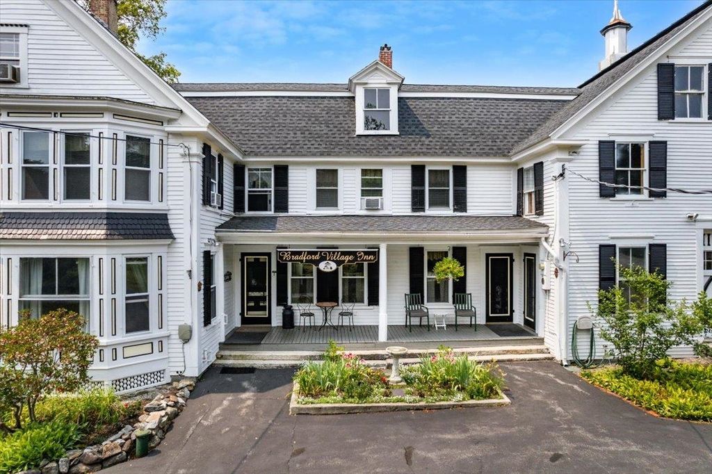 Photo of 5 Greenhouse Lane, Bradford, NH 03221 (MLS # 5063805)