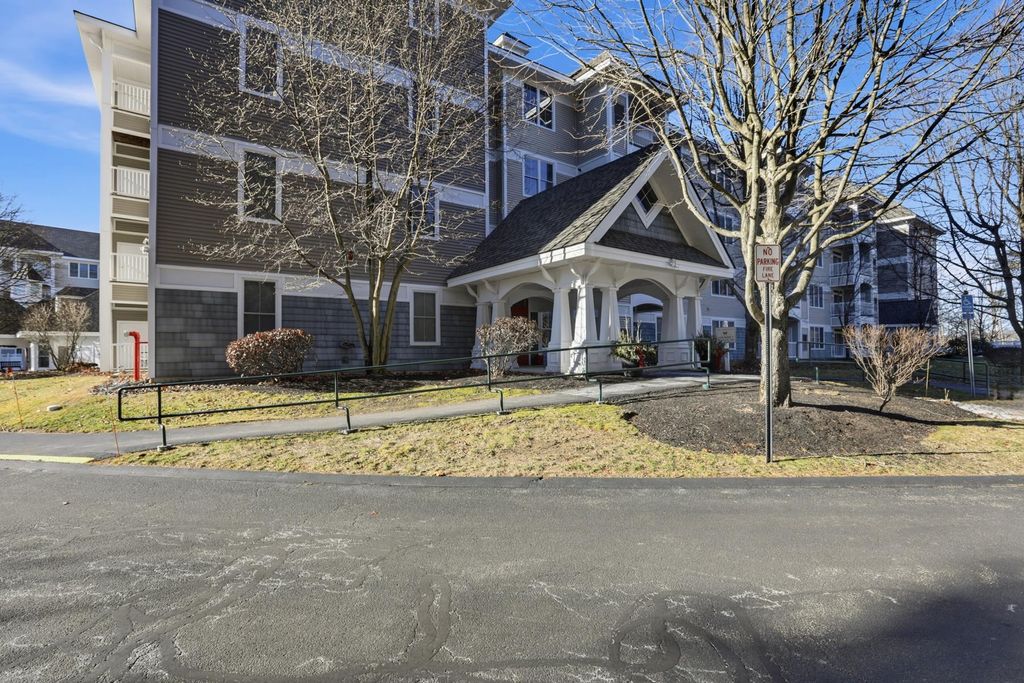 Photo of 5 Sally Sweets Way #128, Salem, NH 03079 (MLS # 5074489)