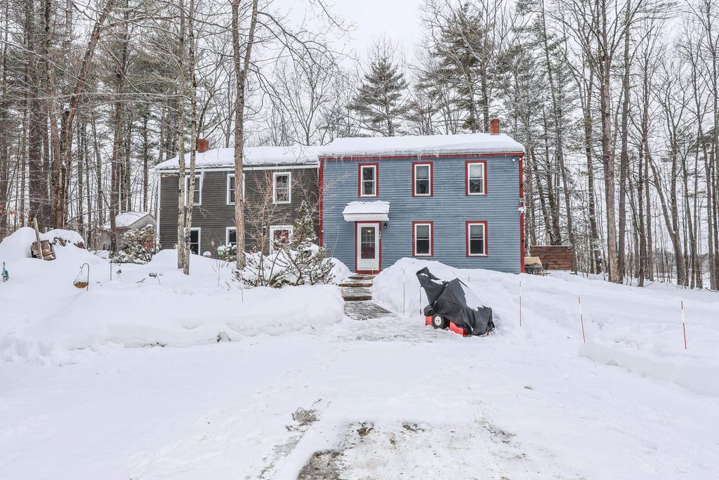 Photo of 584 Calef Highway, Lee, NH 03861 (MLS # 5077659)